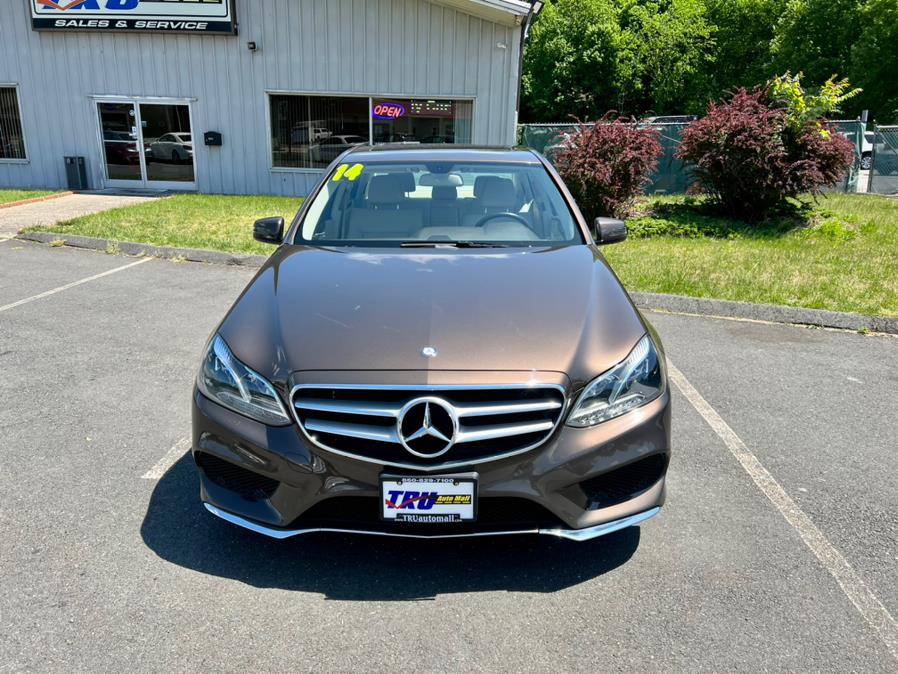 2014 Mercedes-Benz E-Class 4dr Sdn E350 Luxury 4MATIC, available for sale in Berlin, Connecticut | Tru Auto Mall. Berlin, Connecticut 2014 Mercedes-Benz E-Class 4dr Sdn E350 Luxury 4MATIC, available for sale in Berlin, Connecticut | Tru Auto Mall. Berlin, Connecticut