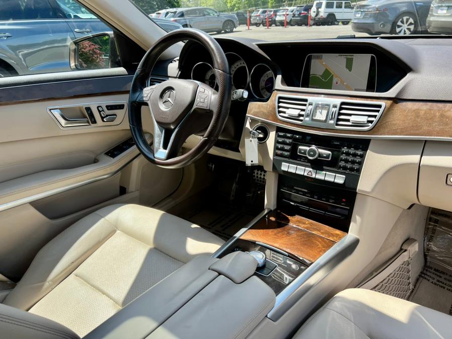 2014 Mercedes-Benz E-Class 4dr Sdn E350 Luxury 4MATIC, available for sale in Berlin, Connecticut | Tru Auto Mall. Berlin, Connecticut 2014 Mercedes-Benz E-Class 4dr Sdn E350 Luxury 4MATIC, available for sale in Berlin, Connecticut | Tru Auto Mall. Berlin, Connecticut