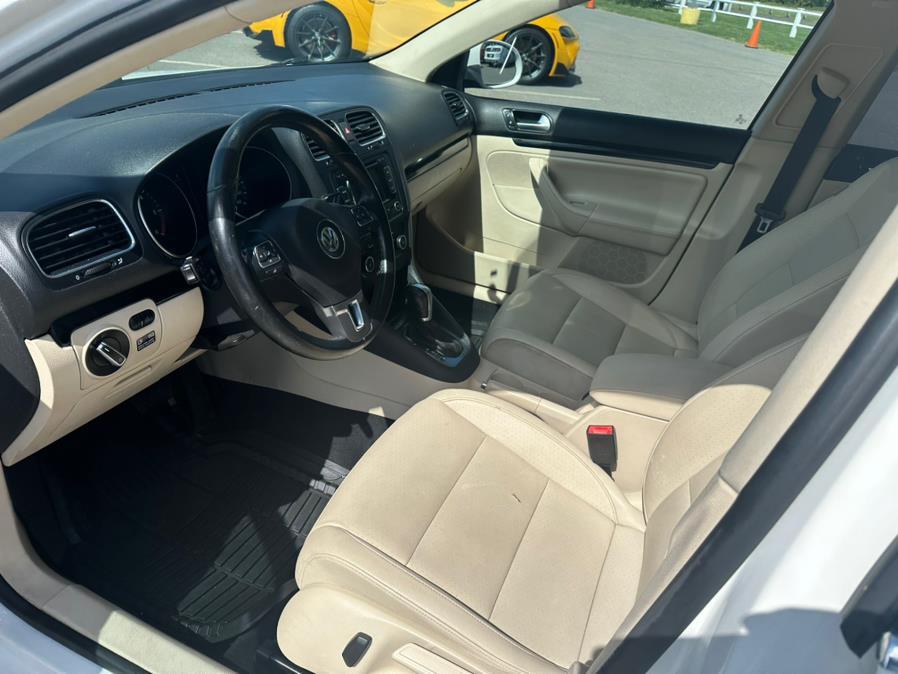2013 Volkswagen Jetta SportWagen 4dr DSG TDI w/Sunroof & Nav, available for sale in South Windsor, Connecticut | Mike And Tony Auto Sales, Inc. South Windsor, Connecticut 2013 Volkswagen Jetta SportWagen 4dr DSG TDI w/Sunroof & Nav, available for sale in South Windsor, Connecticut | Mike And Tony Auto Sales, Inc. South Windsor, Connecticut