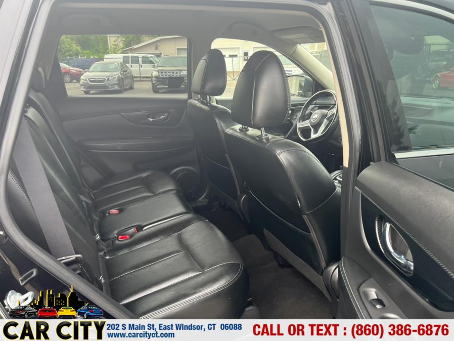 2017 Nissan Rogue AWD SL, available for sale in East Windsor, Connecticut | Car City LLC. East Windsor, Connecticut 2017 Nissan Rogue AWD SL, available for sale in East Windsor, Connecticut | Car City LLC. East Windsor, Connecticut