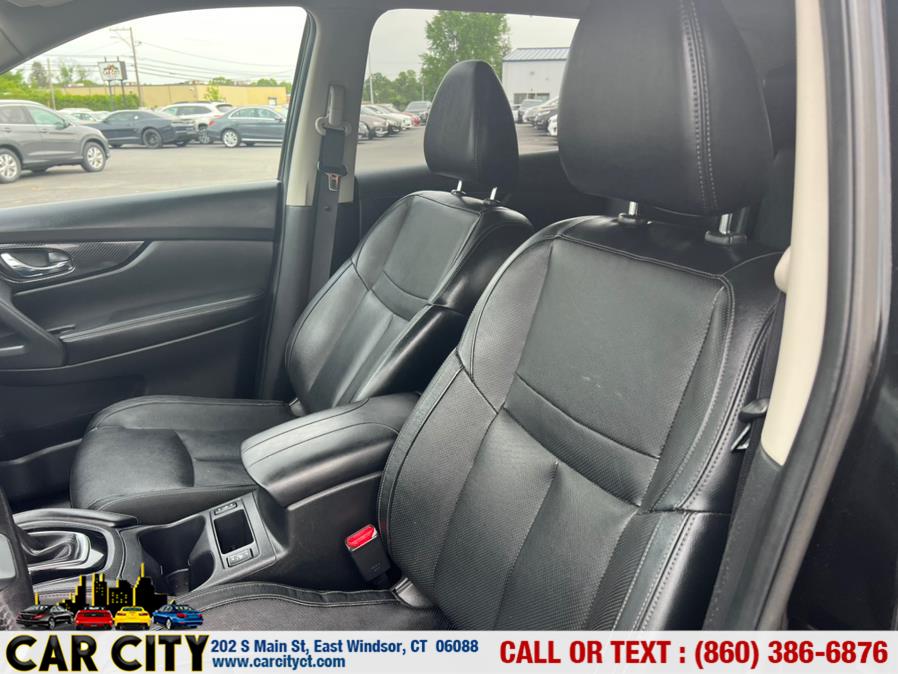 2017 Nissan Rogue AWD SL, available for sale in East Windsor, Connecticut | Car City LLC. East Windsor, Connecticut 2017 Nissan Rogue AWD SL, available for sale in East Windsor, Connecticut | Car City LLC. East Windsor, Connecticut