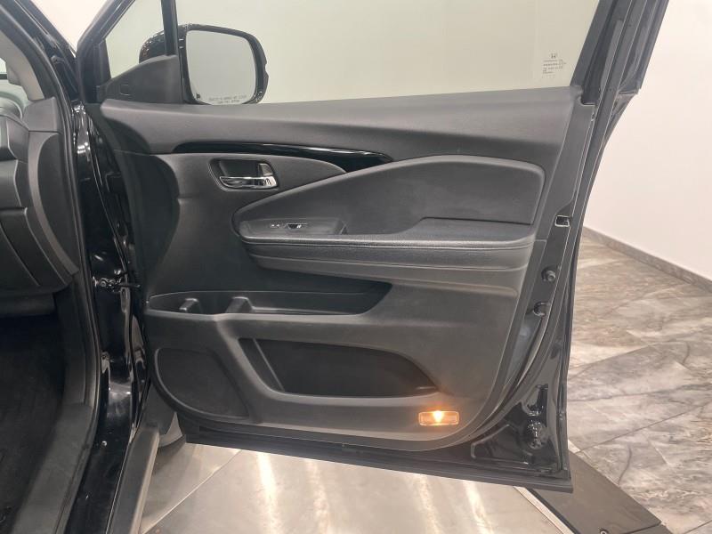 2017 Honda Pilot Elite, available for sale in Maple Shade, New Jersey | Car Revolution. Maple Shade, New Jersey 2017 Honda Pilot Elite, available for sale in Maple Shade, New Jersey | Car Revolution. Maple Shade, New Jersey