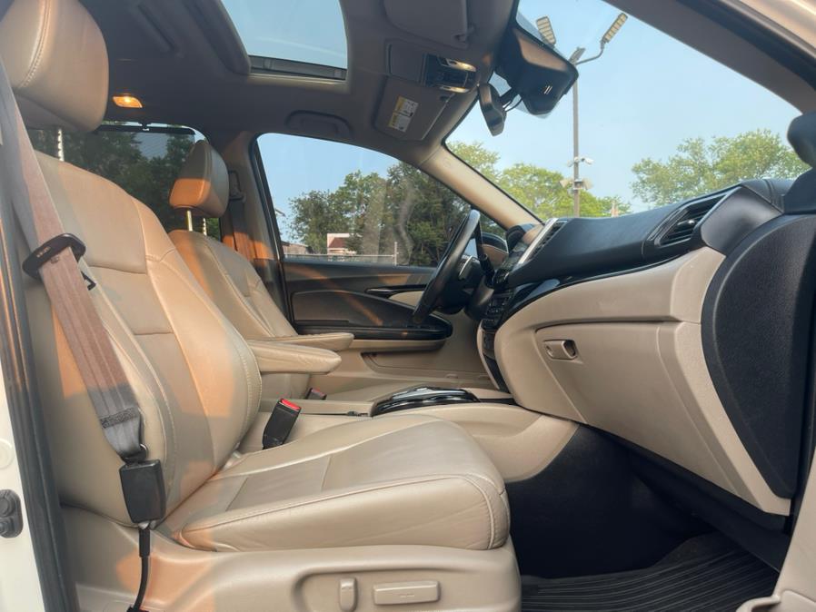 2017 Honda Pilot Elite AWD, available for sale in Irvington , New Jersey | Auto Haus of Irvington Corp. Irvington , New Jersey 2017 Honda Pilot Elite AWD, available for sale in Irvington , New Jersey | Auto Haus of Irvington Corp. Irvington , New Jersey