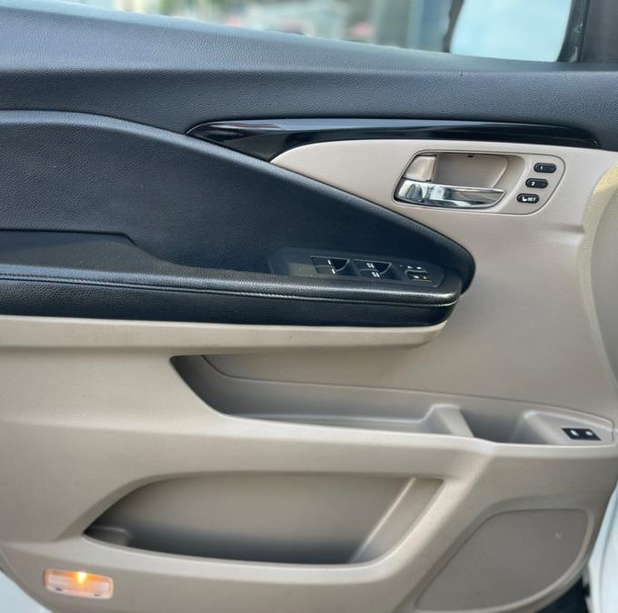 2017 Honda Pilot Elite AWD, available for sale in Irvington , New Jersey | Auto Haus of Irvington Corp. Irvington , New Jersey 2017 Honda Pilot Elite AWD, available for sale in Irvington , New Jersey | Auto Haus of Irvington Corp. Irvington , New Jersey