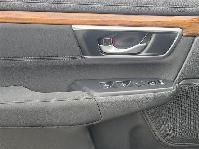 2020 Honda Cr-v EX, available for sale in Avon, Connecticut | Sullivan Automotive Group. Avon, Connecticut 2020 Honda Cr-v EX, available for sale in Avon, Connecticut | Sullivan Automotive Group. Avon, Connecticut