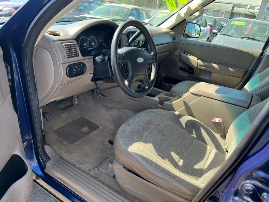 2004 Ford Explorer 4dr 114" WB 4.0L XLS 4WD, available for sale in East Windsor, Connecticut | CT Car Co LLC. East Windsor, Connecticut 2004 Ford Explorer 4dr 114" WB 4.0L XLS 4WD, available for sale in East Windsor, Connecticut | CT Car Co LLC. East Windsor, Connecticut