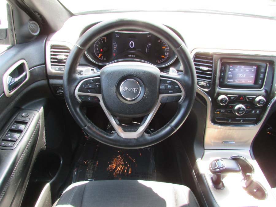 2014 Jeep Grand Cherokee 4WD 4dr Laredo, available for sale in East Windsor, Connecticut | United Auto Sales of E Windsor, Inc. East Windsor, Connecticut 2014 Jeep Grand Cherokee 4WD 4dr Laredo, available for sale in East Windsor, Connecticut | United Auto Sales of E Windsor, Inc. East Windsor, Connecticut