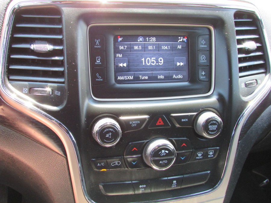 2014 Jeep Grand Cherokee 4WD 4dr Laredo, available for sale in East Windsor, Connecticut | United Auto Sales of E Windsor, Inc. East Windsor, Connecticut 2014 Jeep Grand Cherokee 4WD 4dr Laredo, available for sale in East Windsor, Connecticut | United Auto Sales of E Windsor, Inc. East Windsor, Connecticut