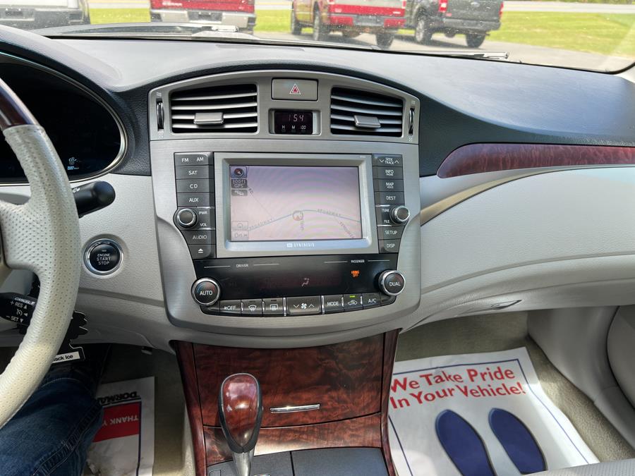 2011 Toyota Avalon 4dr Sdn (Natl), available for sale in Bangor , Maine | Pray's Auto Sales . Bangor , Maine 2011 Toyota Avalon 4dr Sdn (Natl), available for sale in Bangor , Maine | Pray's Auto Sales . Bangor , Maine
