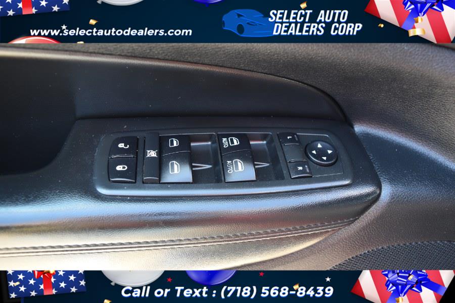 2014 Jeep Grand Cherokee 4WD 4dr Laredo, available for sale in Brooklyn, New York | Select Auto Dealers Corp. Brooklyn, New York 2014 Jeep Grand Cherokee 4WD 4dr Laredo, available for sale in Brooklyn, New York | Select Auto Dealers Corp. Brooklyn, New York