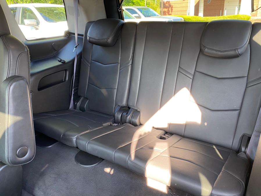 2015 Cadillac Escalade 4WD 4dr Luxury, available for sale in Canton, Connecticut | Lava Motors 2 Inc. Canton, Connecticut 2015 Cadillac Escalade 4WD 4dr Luxury, available for sale in Canton, Connecticut | Lava Motors 2 Inc. Canton, Connecticut