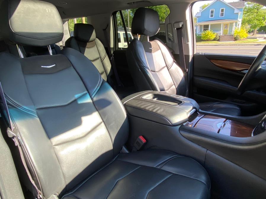2015 Cadillac Escalade 4WD 4dr Luxury, available for sale in Canton, Connecticut | Lava Motors 2 Inc. Canton, Connecticut 2015 Cadillac Escalade 4WD 4dr Luxury, available for sale in Canton, Connecticut | Lava Motors 2 Inc. Canton, Connecticut