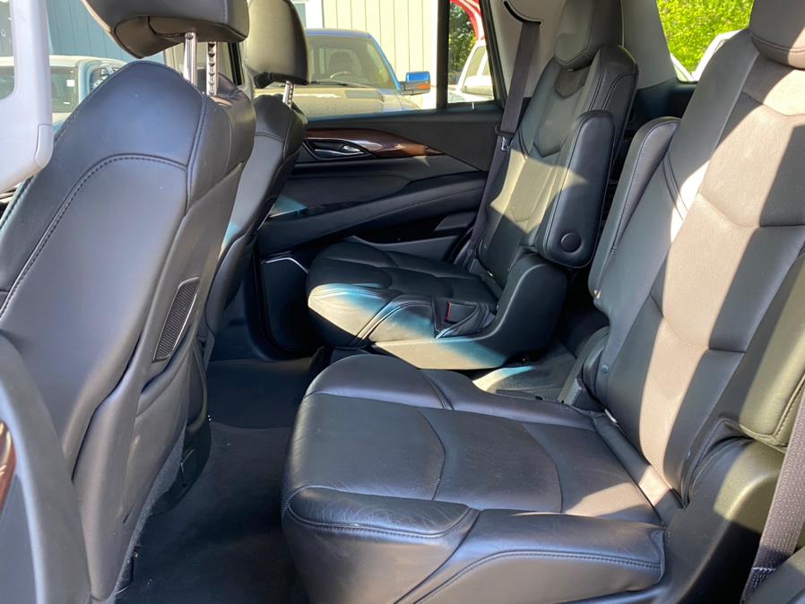2015 Cadillac Escalade 4WD 4dr Luxury, available for sale in Canton, Connecticut | Lava Motors 2 Inc. Canton, Connecticut 2015 Cadillac Escalade 4WD 4dr Luxury, available for sale in Canton, Connecticut | Lava Motors 2 Inc. Canton, Connecticut