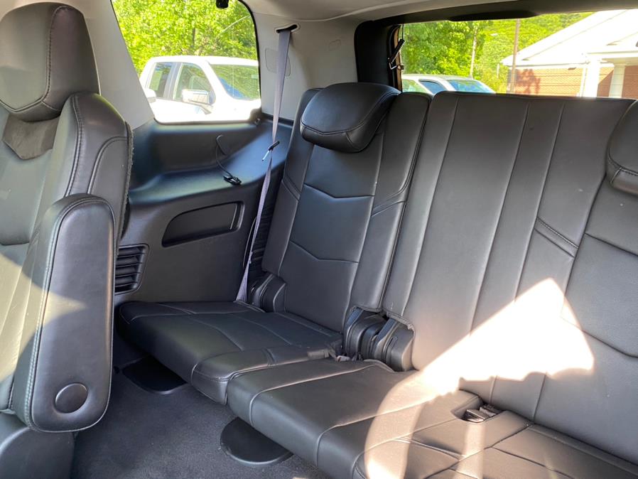 2015 Cadillac Escalade 4WD 4dr Luxury, available for sale in Canton, Connecticut | Lava Motors 2 Inc. Canton, Connecticut 2015 Cadillac Escalade 4WD 4dr Luxury, available for sale in Canton, Connecticut | Lava Motors 2 Inc. Canton, Connecticut