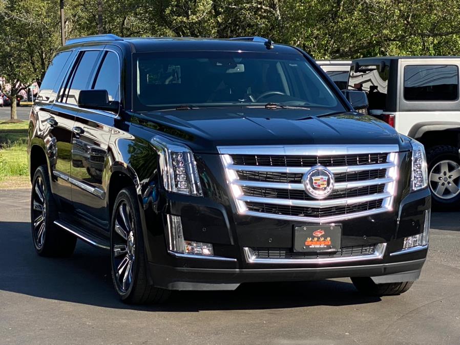 2015 Cadillac Escalade 4WD 4dr Luxury, available for sale in Canton, Connecticut | Lava Motors 2 Inc. Canton, Connecticut 2015 Cadillac Escalade 4WD 4dr Luxury, available for sale in Canton, Connecticut | Lava Motors 2 Inc. Canton, Connecticut