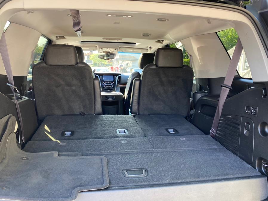 2015 Cadillac Escalade 4WD 4dr Luxury, available for sale in Canton, Connecticut | Lava Motors 2 Inc. Canton, Connecticut 2015 Cadillac Escalade 4WD 4dr Luxury, available for sale in Canton, Connecticut | Lava Motors 2 Inc. Canton, Connecticut
