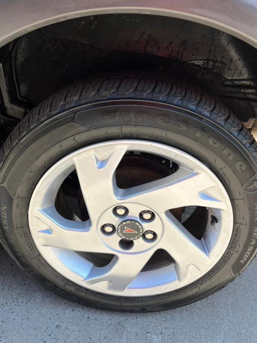 2006 Pontiac Vibe 4dr HB AWD, available for sale in New Britain, Connecticut | Supreme Automotive. New Britain, Connecticut 2006 Pontiac Vibe 4dr HB AWD, available for sale in New Britain, Connecticut | Supreme Automotive. New Britain, Connecticut