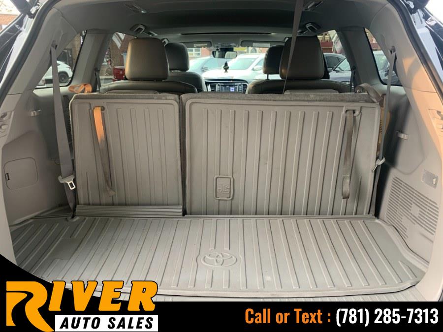 2019 Toyota Highlander XLE V6 AWD (Natl), available for sale in Malden, Massachusetts | River Auto Sales. Malden, Massachusetts 2019 Toyota Highlander XLE V6 AWD (Natl), available for sale in Malden, Massachusetts | River Auto Sales. Malden, Massachusetts