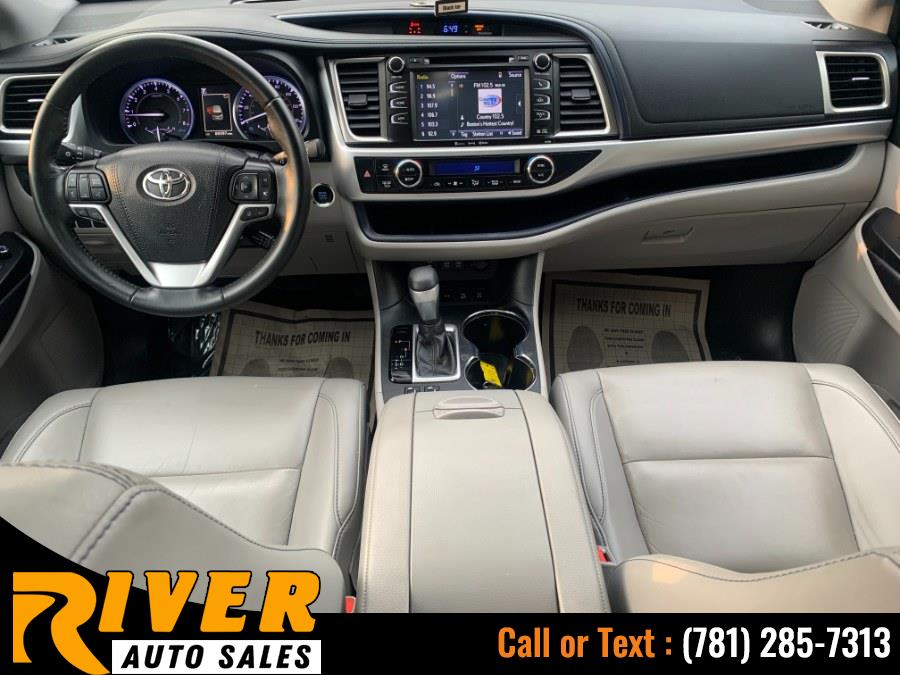 2019 Toyota Highlander XLE V6 AWD (Natl), available for sale in Malden, Massachusetts | River Auto Sales. Malden, Massachusetts 2019 Toyota Highlander XLE V6 AWD (Natl), available for sale in Malden, Massachusetts | River Auto Sales. Malden, Massachusetts