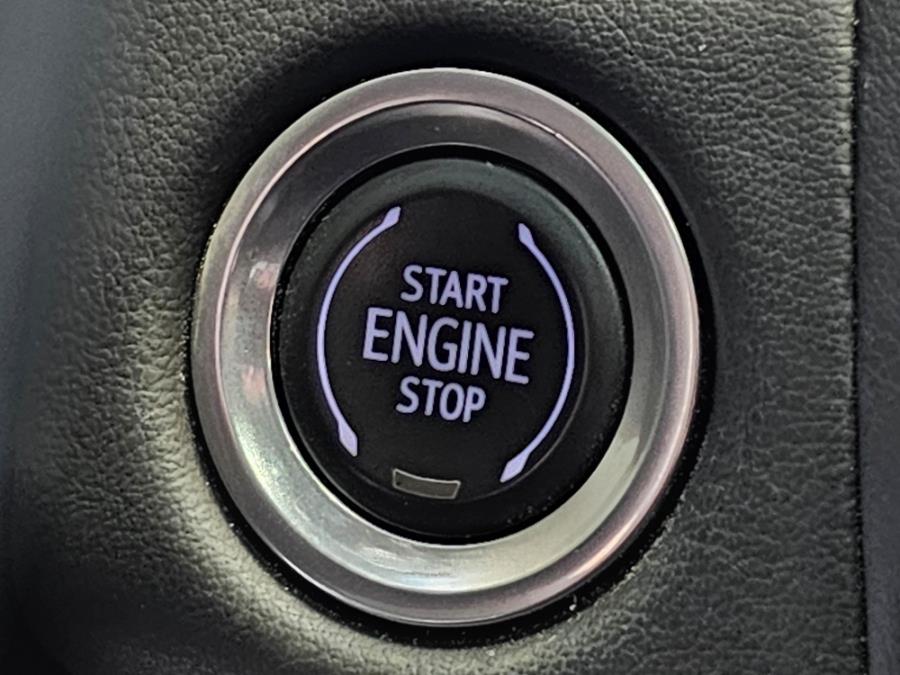 2021 GMC Yukon XL 4WD 4dr SLT, available for sale in ELMONT, New York | 26 Motors Long Island. ELMONT, New York 2021 GMC Yukon XL 4WD 4dr SLT, available for sale in ELMONT, New York | 26 Motors Long Island. ELMONT, New York