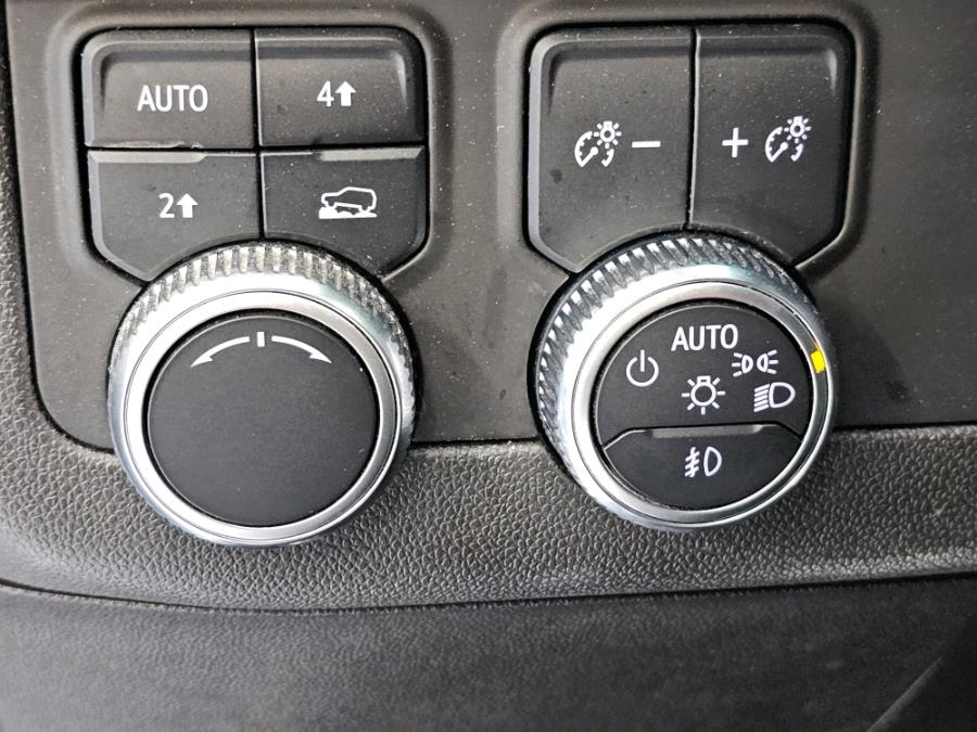 2021 GMC Yukon XL 4WD 4dr SLT, available for sale in ELMONT, New York | 26 Motors Long Island. ELMONT, New York 2021 GMC Yukon XL 4WD 4dr SLT, available for sale in ELMONT, New York | 26 Motors Long Island. ELMONT, New York