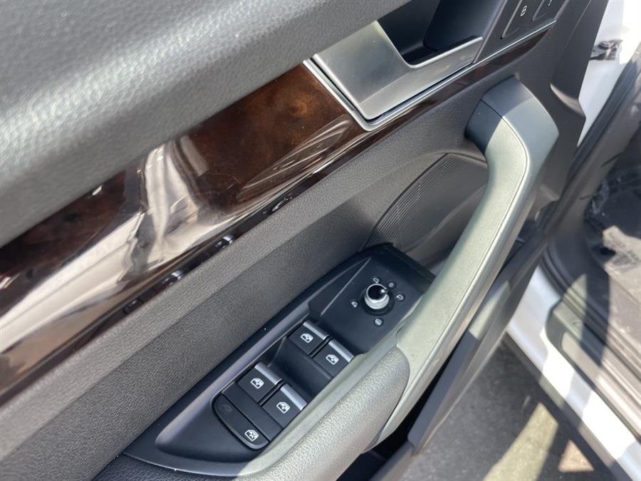 2018 Audi Q5 2.0T, available for sale in Woodbury, New York | Drive World. Woodbury, New York 2018 Audi Q5 2.0T, available for sale in Woodbury, New York | Drive World. Woodbury, New York
