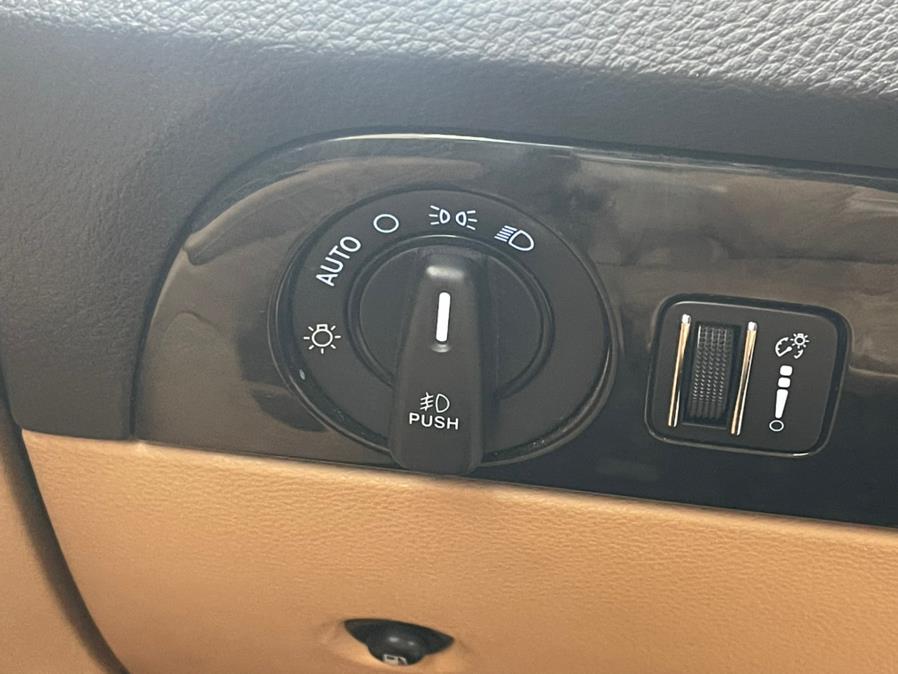 2013 Dodge Durango AWD 4dr Citadel, available for sale in Irvington, New Jersey | Elis Motors Corp. Irvington, New Jersey 2013 Dodge Durango AWD 4dr Citadel, available for sale in Irvington, New Jersey | Elis Motors Corp. Irvington, New Jersey