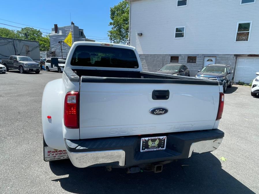 2015 Ford Super Duty F-350 DRW 4WD Crew Cab 172" XLT, available for sale in Irvington, New Jersey | Elis Motors Corp. Irvington, New Jersey 2015 Ford Super Duty F-350 DRW 4WD Crew Cab 172" XLT, available for sale in Irvington, New Jersey | Elis Motors Corp. Irvington, New Jersey