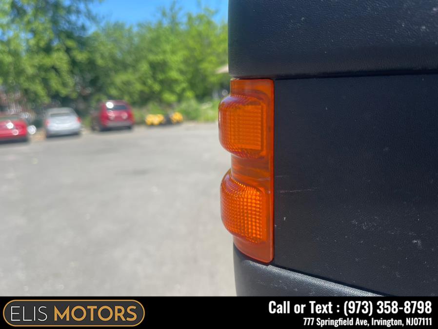 2015 Ford Super Duty F-350 DRW 4WD Crew Cab 172" XLT, available for sale in Irvington, New Jersey | Elis Motors Corp. Irvington, New Jersey 2015 Ford Super Duty F-350 DRW 4WD Crew Cab 172" XLT, available for sale in Irvington, New Jersey | Elis Motors Corp. Irvington, New Jersey
