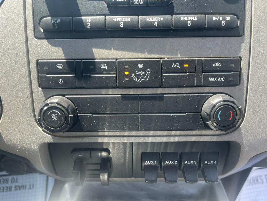2015 Ford Super Duty F-350 DRW 4WD Crew Cab 172" XLT, available for sale in Irvington, New Jersey | Elis Motors Corp. Irvington, New Jersey 2015 Ford Super Duty F-350 DRW 4WD Crew Cab 172" XLT, available for sale in Irvington, New Jersey | Elis Motors Corp. Irvington, New Jersey