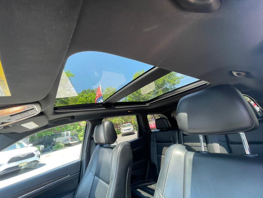 2015 Jeep Grand Cherokee 4WD 4dr Limited, available for sale in Irvington, New Jersey | Elis Motors Corp. Irvington, New Jersey 2015 Jeep Grand Cherokee 4WD 4dr Limited, available for sale in Irvington, New Jersey | Elis Motors Corp. Irvington, New Jersey