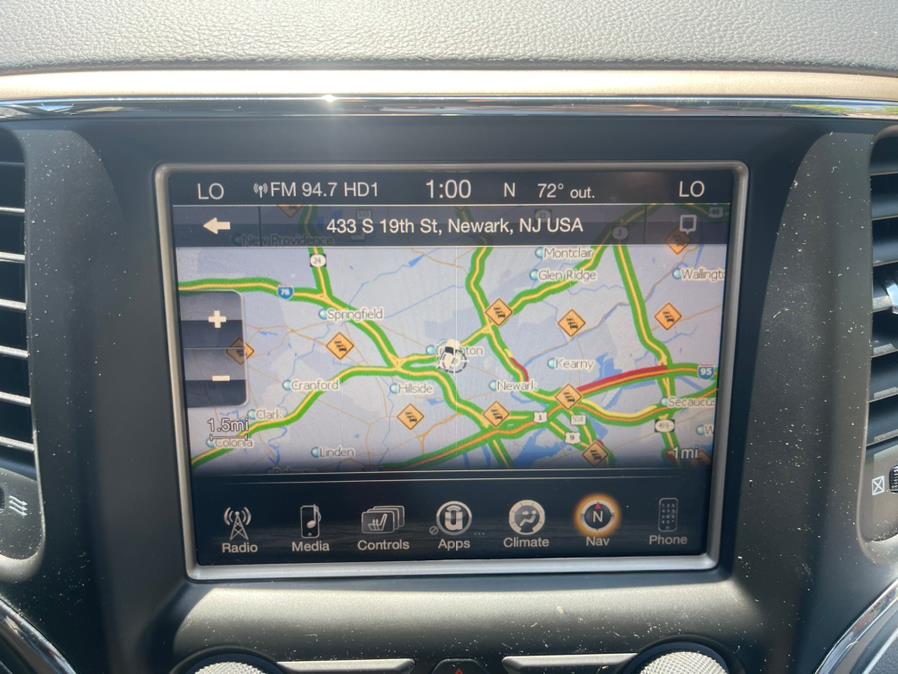 2015 Jeep Grand Cherokee 4WD 4dr Limited, available for sale in Irvington, New Jersey | Elis Motors Corp. Irvington, New Jersey 2015 Jeep Grand Cherokee 4WD 4dr Limited, available for sale in Irvington, New Jersey | Elis Motors Corp. Irvington, New Jersey