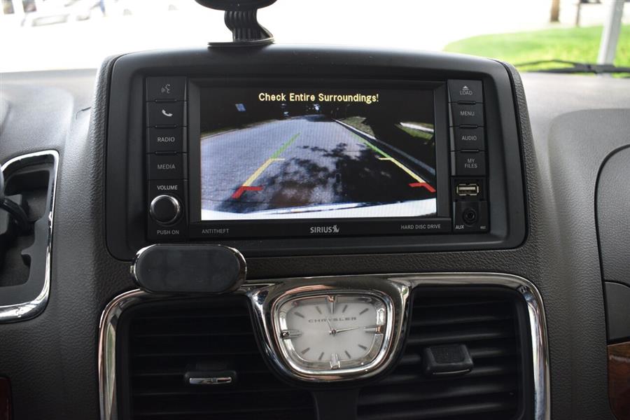 2016 Chrysler Town And Country Touring 4dr Mini Van, available for sale in Great Neck, New York | Camy Cars. Great Neck, New York 2016 Chrysler Town And Country Touring 4dr Mini Van, available for sale in Great Neck, New York | Camy Cars. Great Neck, New York