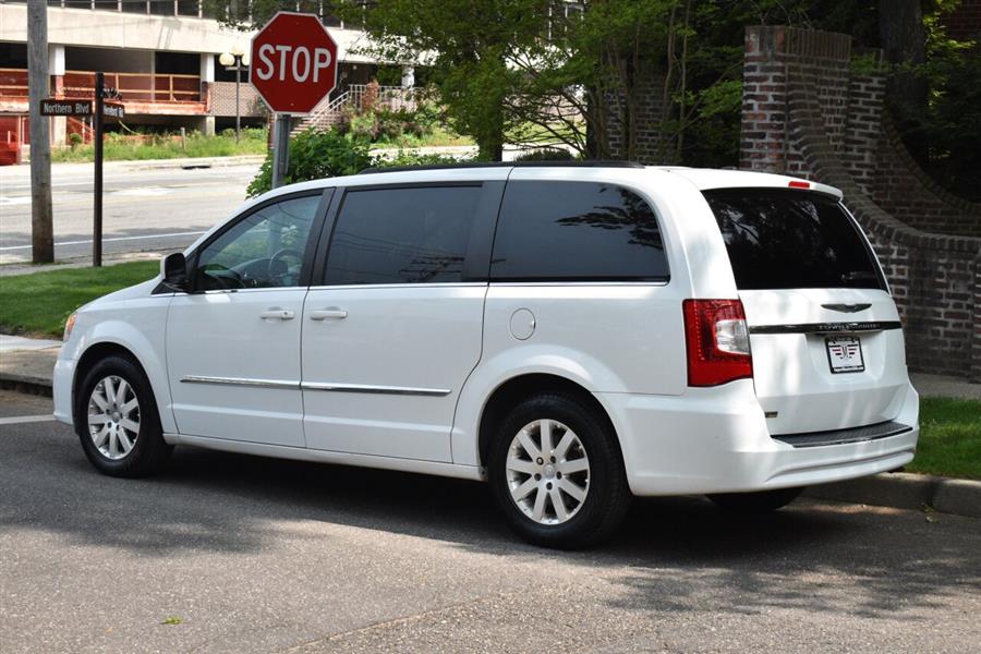 2016 Chrysler Town And Country Touring 4dr Mini Van, available for sale in Great Neck, New York | Camy Cars. Great Neck, New York 2016 Chrysler Town And Country Touring 4dr Mini Van, available for sale in Great Neck, New York | Camy Cars. Great Neck, New York