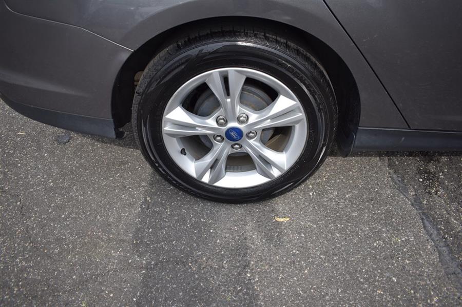 2013 Ford Focus SE, available for sale in Patchogue, New York | 112 Auto Plaza. Patchogue, New York 2013 Ford Focus SE, available for sale in Patchogue, New York | 112 Auto Plaza. Patchogue, New York