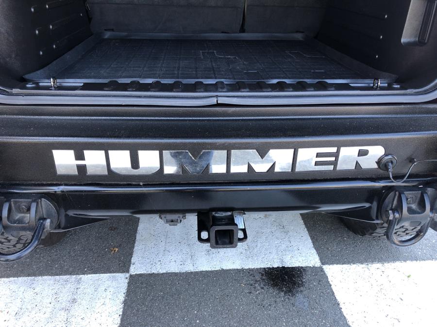 2006 HUMMER H2 4dr Wgn 4WD SUV, available for sale in Waterbury, Connecticut | National Auto Brokers, Inc.. Waterbury, Connecticut 2006 HUMMER H2 4dr Wgn 4WD SUV, available for sale in Waterbury, Connecticut | National Auto Brokers, Inc.. Waterbury, Connecticut
