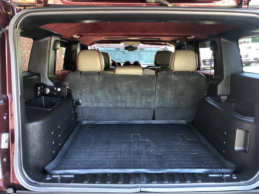 2006 HUMMER H2 4dr Wgn 4WD SUV, available for sale in Waterbury, Connecticut | National Auto Brokers, Inc.. Waterbury, Connecticut 2006 HUMMER H2 4dr Wgn 4WD SUV, available for sale in Waterbury, Connecticut | National Auto Brokers, Inc.. Waterbury, Connecticut