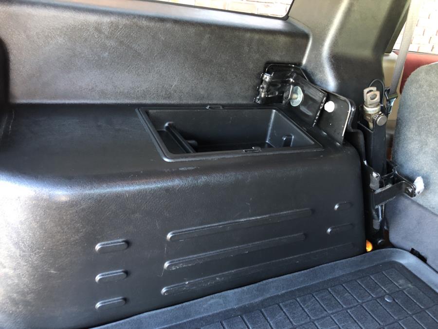 2006 HUMMER H2 4dr Wgn 4WD SUV, available for sale in Waterbury, Connecticut | National Auto Brokers, Inc.. Waterbury, Connecticut 2006 HUMMER H2 4dr Wgn 4WD SUV, available for sale in Waterbury, Connecticut | National Auto Brokers, Inc.. Waterbury, Connecticut