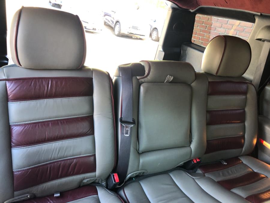 2006 HUMMER H2 4dr Wgn 4WD SUV, available for sale in Waterbury, Connecticut | National Auto Brokers, Inc.. Waterbury, Connecticut 2006 HUMMER H2 4dr Wgn 4WD SUV, available for sale in Waterbury, Connecticut | National Auto Brokers, Inc.. Waterbury, Connecticut