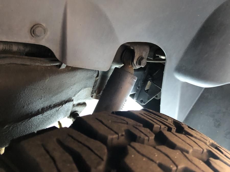 2006 HUMMER H2 4dr Wgn 4WD SUV, available for sale in Waterbury, Connecticut | National Auto Brokers, Inc.. Waterbury, Connecticut 2006 HUMMER H2 4dr Wgn 4WD SUV, available for sale in Waterbury, Connecticut | National Auto Brokers, Inc.. Waterbury, Connecticut