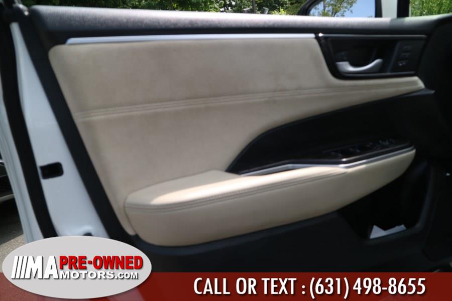 2018 Honda Clarity Plug-In Hybrid Touring Sedan, available for sale in Huntington Station, New York | M & A Motors. Huntington Station, New York 2018 Honda Clarity Plug-In Hybrid Touring Sedan, available for sale in Huntington Station, New York | M & A Motors. Huntington Station, New York