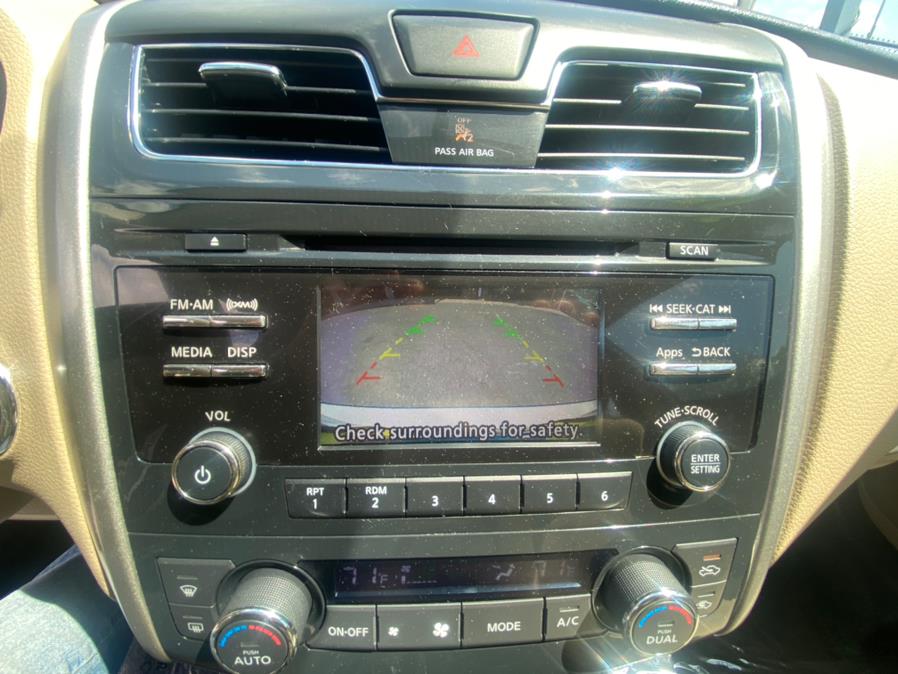 2015 Nissan Altima 4dr Sdn I4 2.5 SV, available for sale in Hartford, Connecticut | VEB Auto Sales. Hartford, Connecticut 2015 Nissan Altima 4dr Sdn I4 2.5 SV, available for sale in Hartford, Connecticut | VEB Auto Sales. Hartford, Connecticut