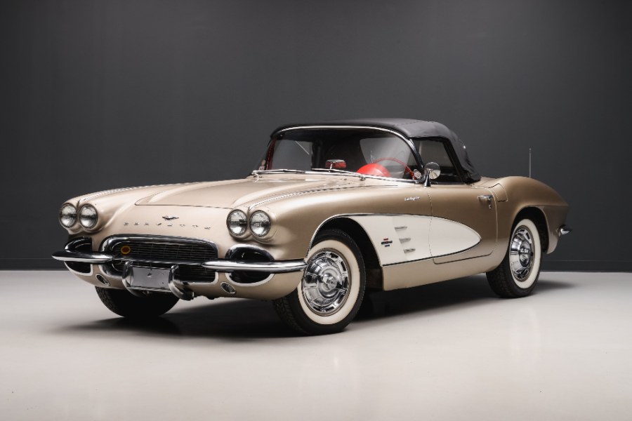 1961 Chevrolet Corvette 283/315 Fuelie, available for sale in North Salem, New York | Meccanic Shop North Inc. North Salem, New York 1961 Chevrolet Corvette 283/315 Fuelie, available for sale in North Salem, New York | Meccanic Shop North Inc. North Salem, New York