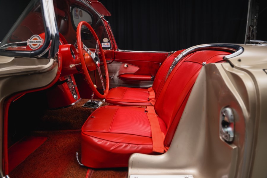 1961 Chevrolet Corvette 283/315 Fuelie, available for sale in North Salem, New York | Meccanic Shop North Inc. North Salem, New York 1961 Chevrolet Corvette 283/315 Fuelie, available for sale in North Salem, New York | Meccanic Shop North Inc. North Salem, New York