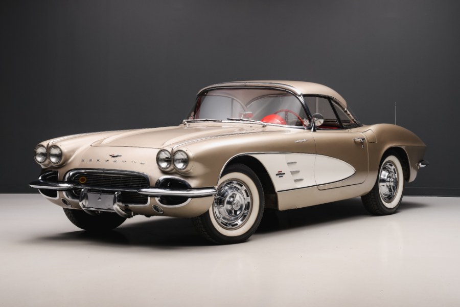 1961 Chevrolet Corvette 283/315 Fuelie, available for sale in North Salem, New York | Meccanic Shop North Inc. North Salem, New York 1961 Chevrolet Corvette 283/315 Fuelie, available for sale in North Salem, New York | Meccanic Shop North Inc. North Salem, New York
