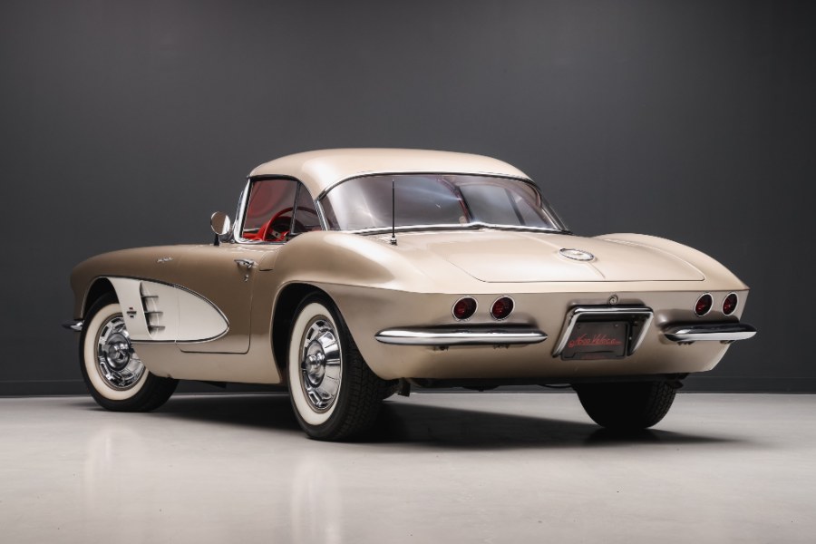 1961 Chevrolet Corvette 283/315 Fuelie, available for sale in North Salem, New York | Meccanic Shop North Inc. North Salem, New York 1961 Chevrolet Corvette 283/315 Fuelie, available for sale in North Salem, New York | Meccanic Shop North Inc. North Salem, New York