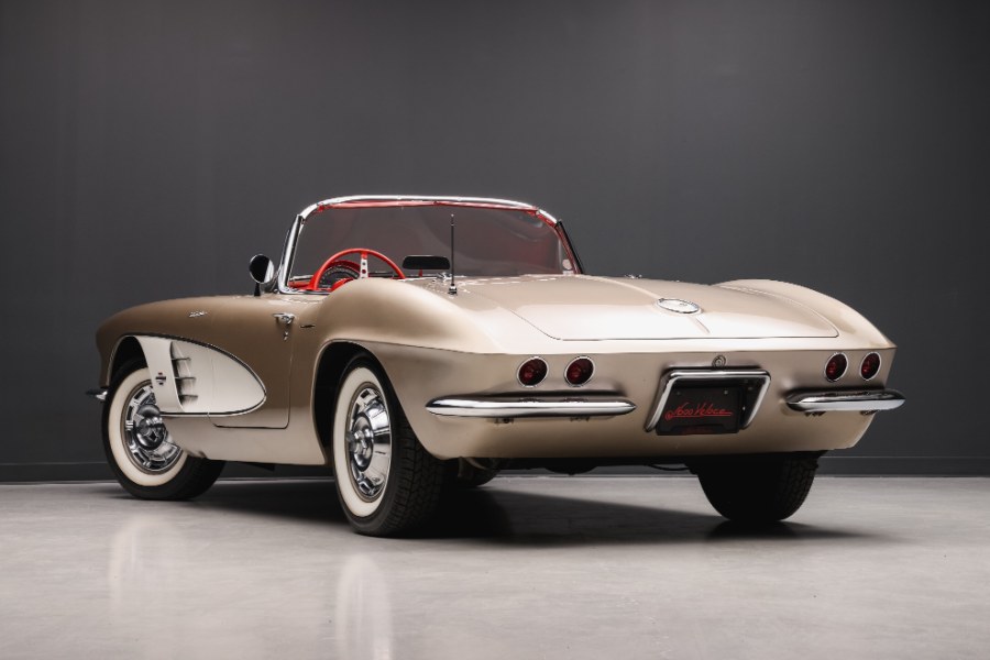 1961 Chevrolet Corvette 283/315 Fuelie, available for sale in North Salem, New York | Meccanic Shop North Inc. North Salem, New York 1961 Chevrolet Corvette 283/315 Fuelie, available for sale in North Salem, New York | Meccanic Shop North Inc. North Salem, New York