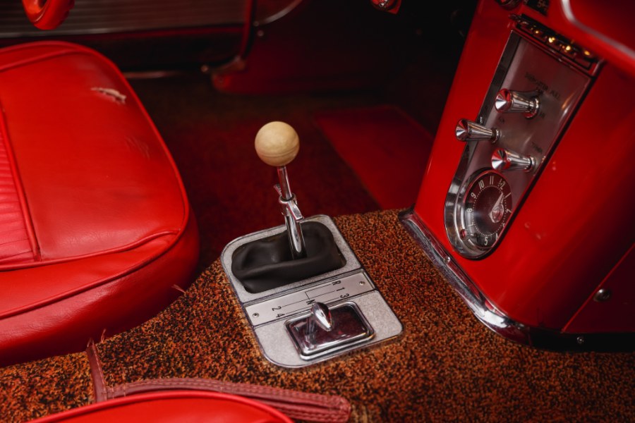 1961 Chevrolet Corvette 283/315 Fuelie, available for sale in North Salem, New York | Meccanic Shop North Inc. North Salem, New York 1961 Chevrolet Corvette 283/315 Fuelie, available for sale in North Salem, New York | Meccanic Shop North Inc. North Salem, New York