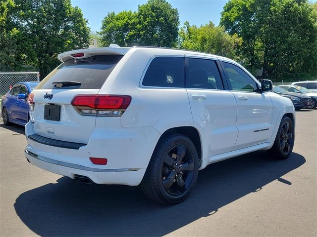 2015 Jeep Grand Cherokee Overland, available for sale in Stratford, Connecticut | Wiz Leasing Inc. Stratford, Connecticut 2015 Jeep Grand Cherokee Overland, available for sale in Stratford, Connecticut | Wiz Leasing Inc. Stratford, Connecticut