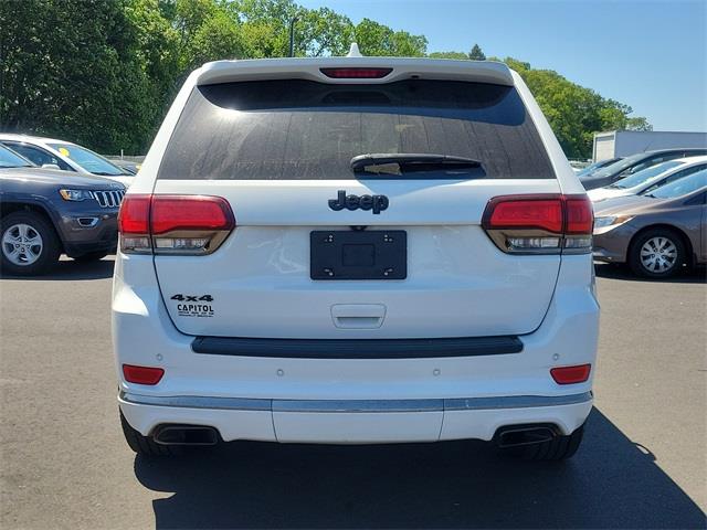 2015 Jeep Grand Cherokee Overland, available for sale in Stratford, Connecticut | Wiz Leasing Inc. Stratford, Connecticut 2015 Jeep Grand Cherokee Overland, available for sale in Stratford, Connecticut | Wiz Leasing Inc. Stratford, Connecticut